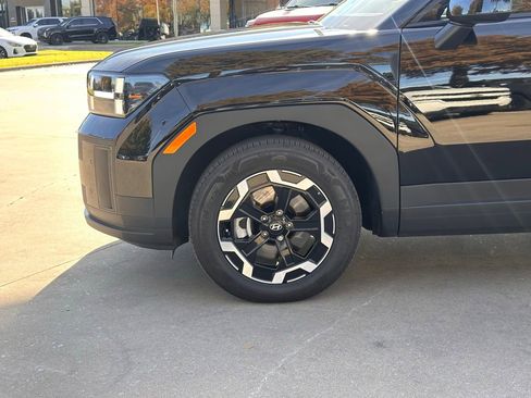 Certified 2025 Hyundai Santa Fe SEL image 6