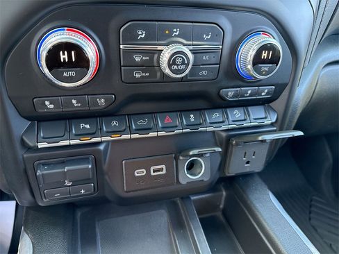 Used 2020 GMC Sierra 1500 AT4 w/ AT4 Premium Package image 19