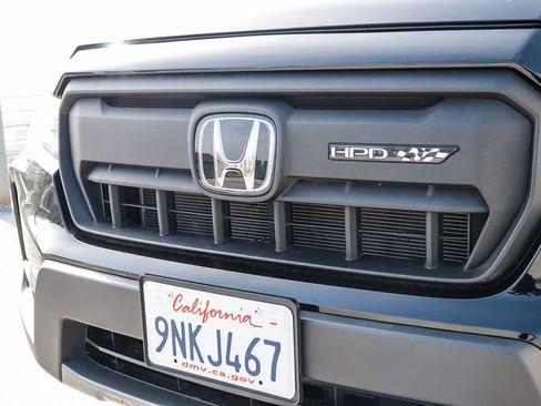 Used 2024 Honda Passport TrailSport image 5