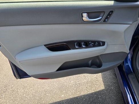 Used 2018 Kia Optima EX FWD image 14
