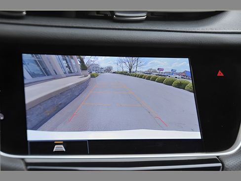 Used 2025 Cadillac XT5 Premium Luxury FWD image 23