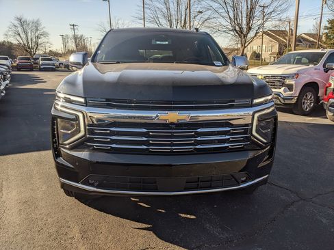New 2025 Chevrolet Suburban Premier w/ Sun And Tow Package image 2