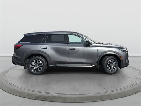 Certified 2023 INFINITI QX60 Pure image 3
