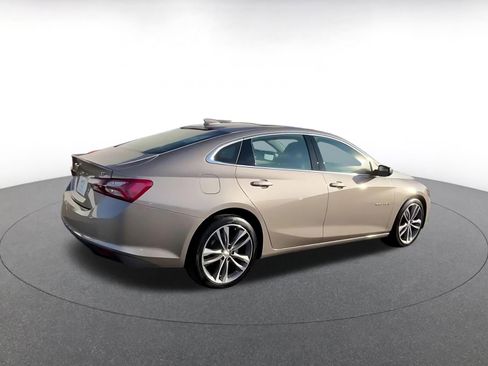 Used 2024 Chevrolet Malibu LT image 12