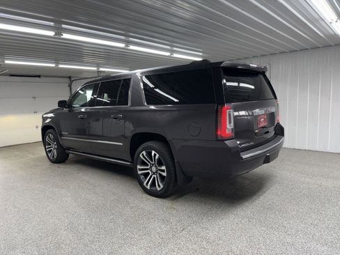 Used 2018 GMC Yukon XL Denali w/ Denali Ultimate Package AWD/4WD image 5