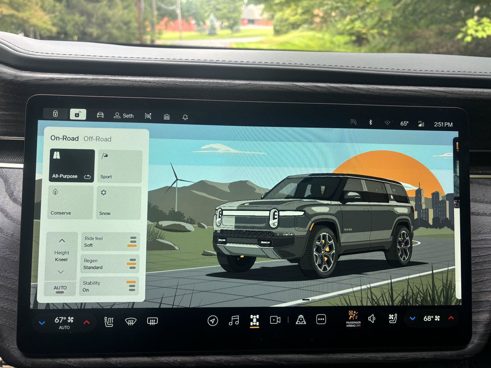 Used 2022 Rivian R1S Launch Edition Quad AWD/4WD image 37