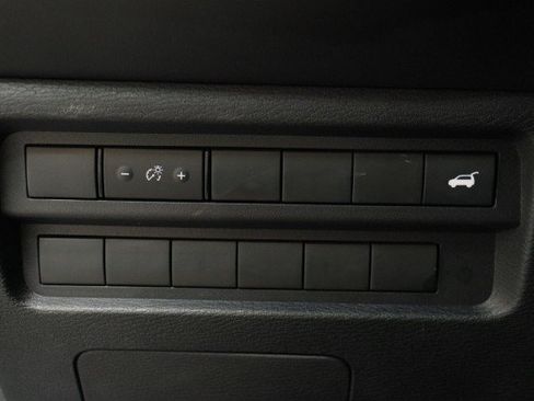 Used 2024 Mitsubishi Outlander SE FWD image 9