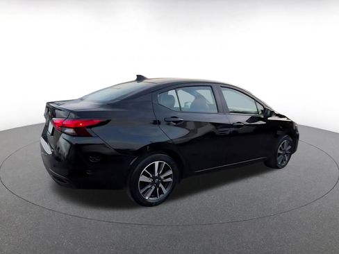 Used 2025 Nissan Versa SV image 15