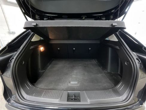 Used 2024 Chevrolet Trax LT image 19