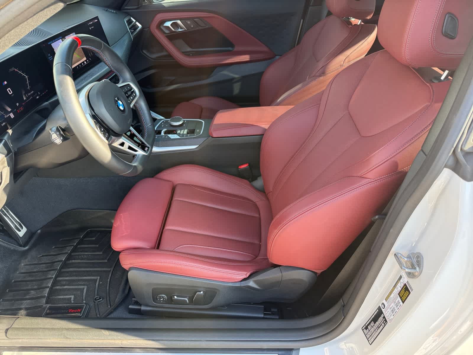 Used 2025 BMW M240i Coupe w/ Premium Package RWD image 10