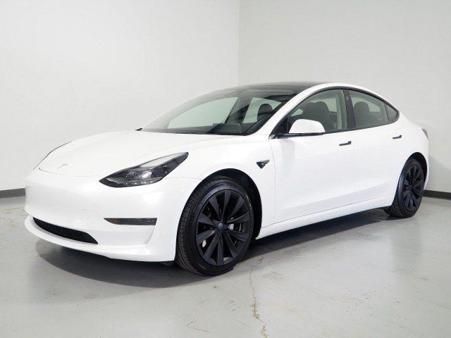 Used 2023 Tesla Model 3 RWD image 10