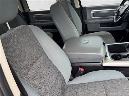 Used 2017 RAM 1500 Big Horn AWD/4WD image 19