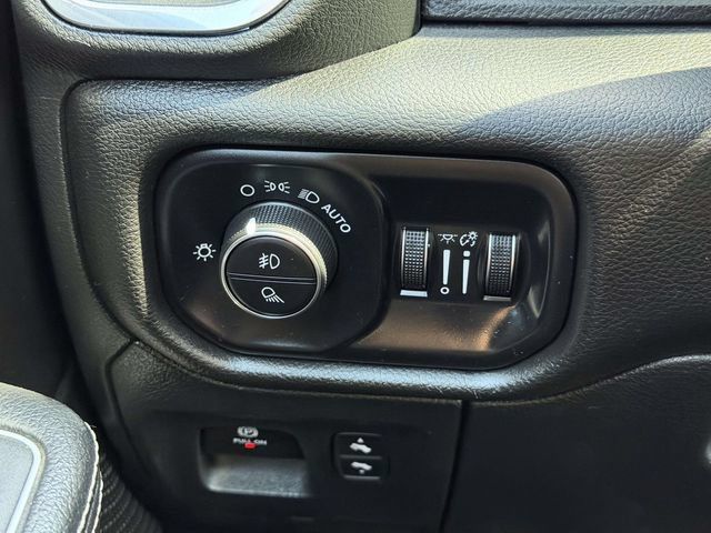 Used 2023 RAM 1500 Laramie AWD/4WD image 26