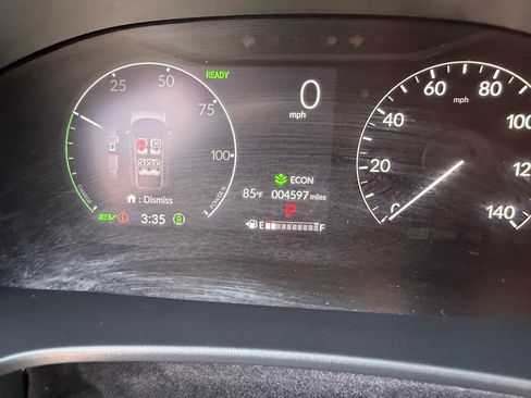 Used 2025 Honda CR-V Sport image 30