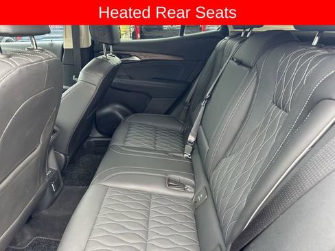Used 2023 Buick Envision Avenir image 26