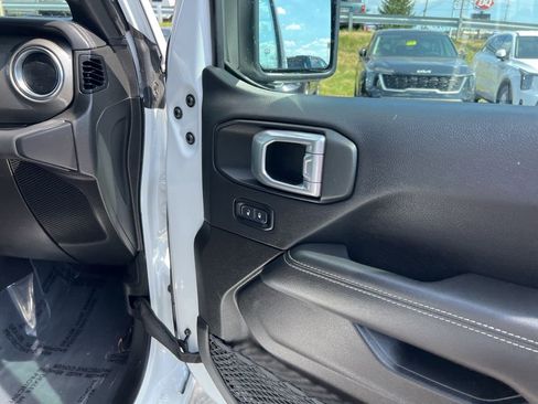 Used 2023 Jeep Wrangler Sahara w/ Cold Weather Group image 51