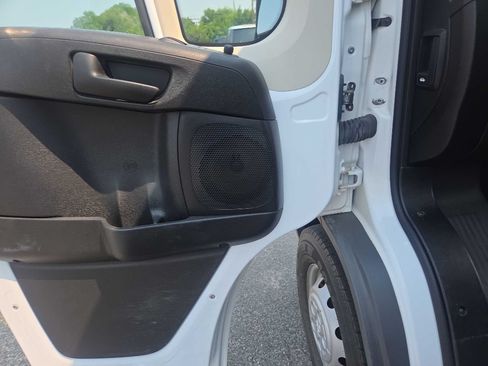 Used 2018 RAM ProMaster 3500 FWD image 12