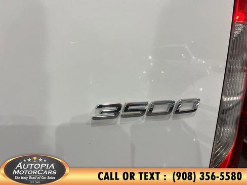 Used 2022 Mercedes-Benz Sprinter 3500 image 32