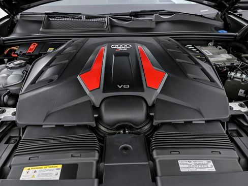 Used 2022 Audi RS Q8 AWD/4WD image 17