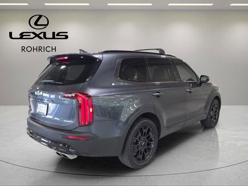 Used 2022 Kia Telluride SX w/ SX Prestige Package image 6