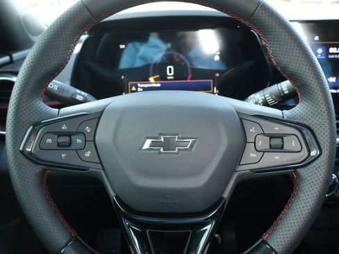 New 2026 Chevrolet Trax RS image 12