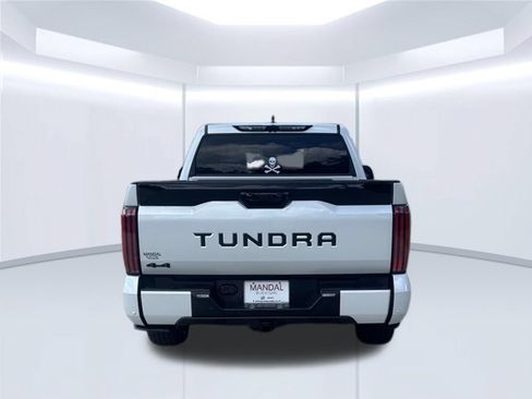 Used 2025 Toyota Tundra Platinum AWD/4WD image 6