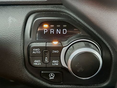 Used 2022 RAM 1500 Big Horn AWD/4WD image 26