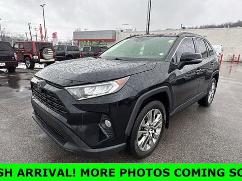 Certified 2020 Toyota RAV4 XLE Premium image 1