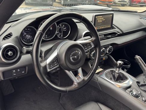 Used 2016 MAZDA MX-5 Miata Grand Touring image 13