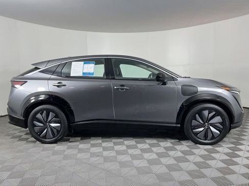 Used 2023 Nissan Ariya FWD image 12