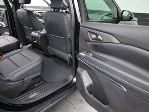Certified 2026 Chevrolet Traverse LT FWD image 22