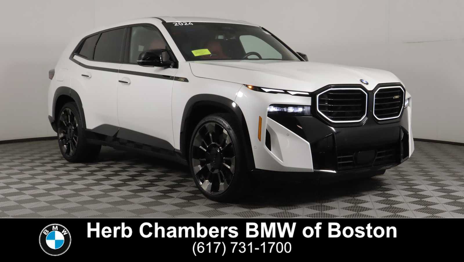 Used 2024 BMW XM AWD/4WD image 1