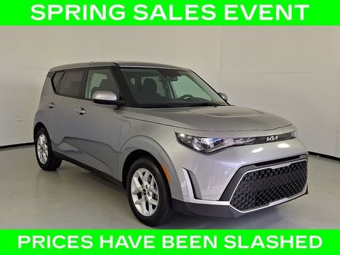 Used 2024 Kia Soul LX w/ Option Group 015 image 1
