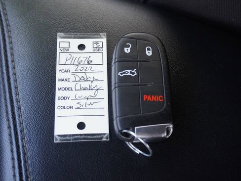 Used 2022 Dodge Challenger SXT image 23