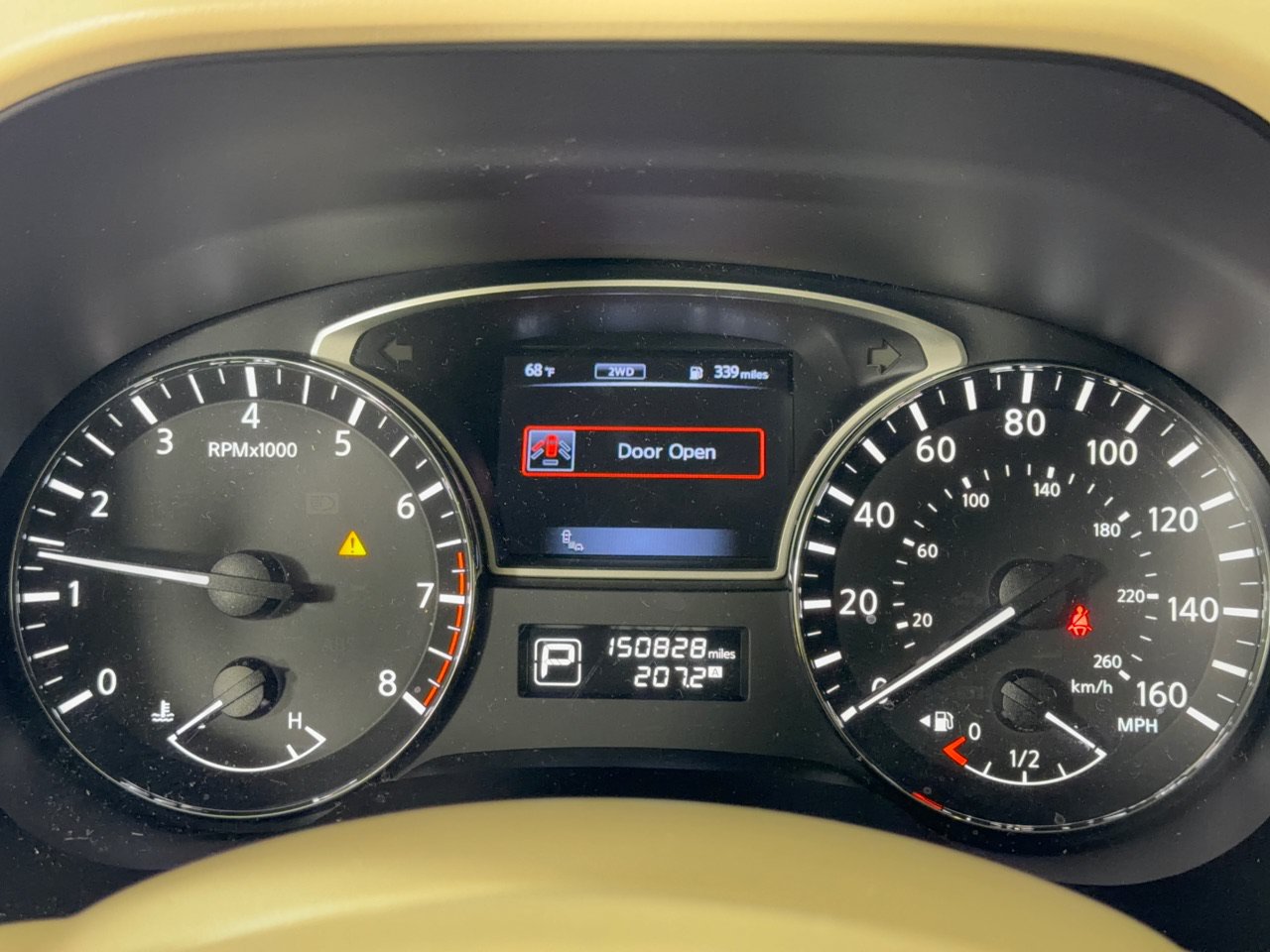 Used 2015 Nissan Pathfinder Platinum FWD image 29