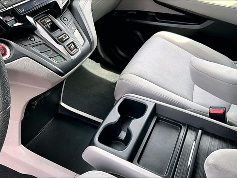 Used 2019 Honda Odyssey EX image 13