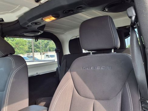 Used 2013 Jeep Wrangler Rubicon w/ Dual Top Group AWD/4WD image 20