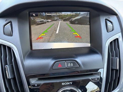 Used 2014 Ford Focus Titanium image 34