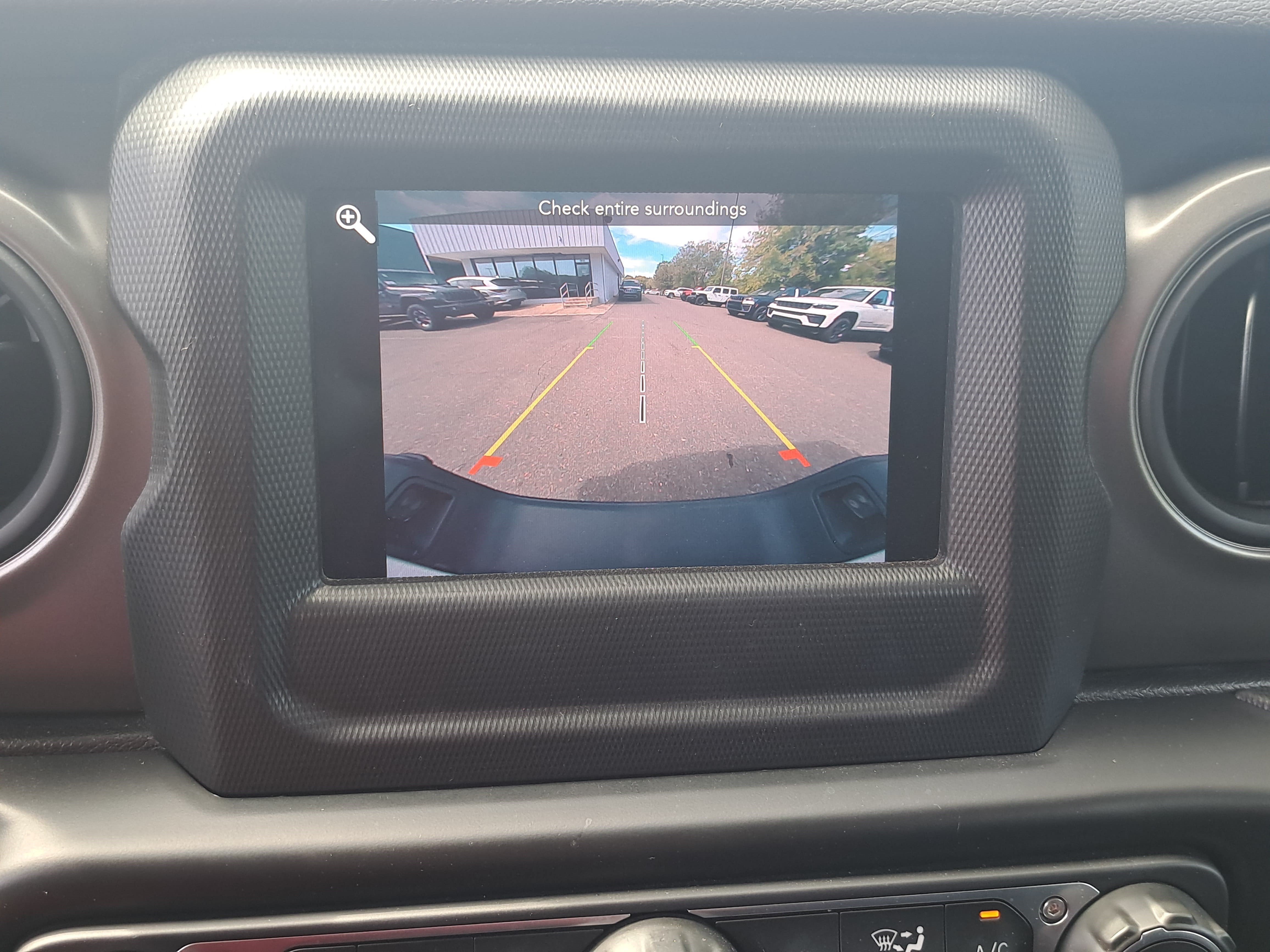 Used 2022 Jeep Gladiator Overland AWD/4WD image 20