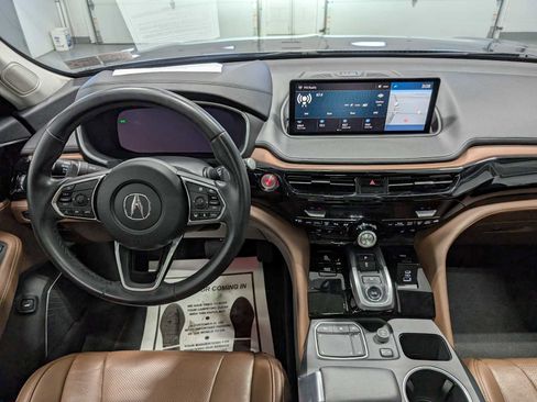 Used 2023 Acura MDX SH-AWD w/ Technology Package image 18