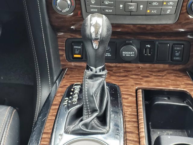 Used 2020 Nissan Armada SL w/ Premium Package RWD image 28