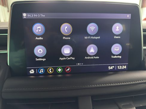 Used 2021 Chevrolet Suburban LT image 15