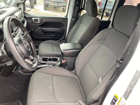 Used 2023 Jeep Wrangler Sport image 10