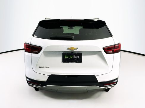 Used 2023 Chevrolet Blazer LT w/ Convenience Package FWD image 7