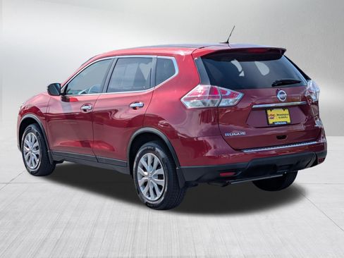 Used 2015 Nissan Rogue S w/ S Family Package AWD/4WD image 3