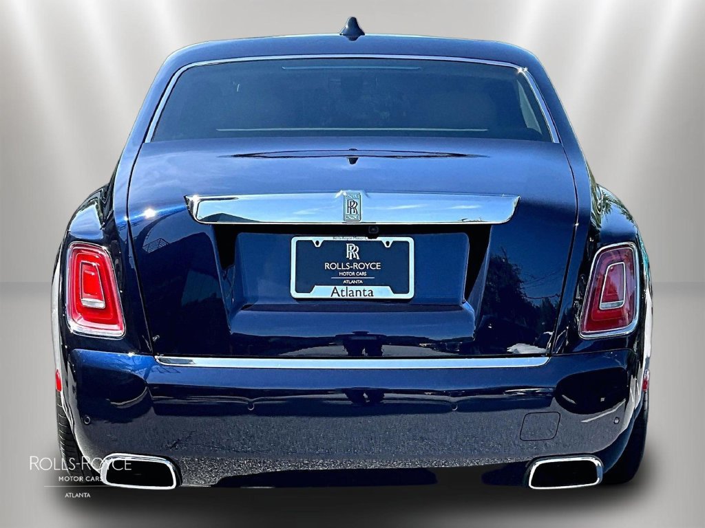 Certified 2026 Rolls-Royce Phantom Sedan RWD image 4