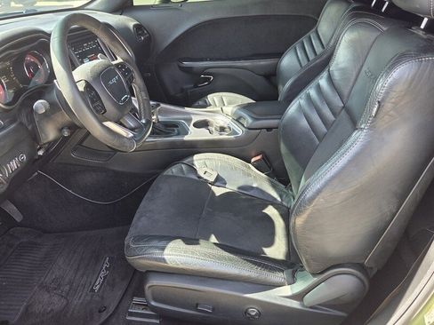 Used 2019 Dodge Challenger SRT Hellcat w/ Alcantara Appearance Package RWD image 9