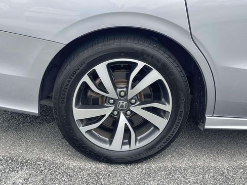 Used 2023 Honda Odyssey Touring image 7