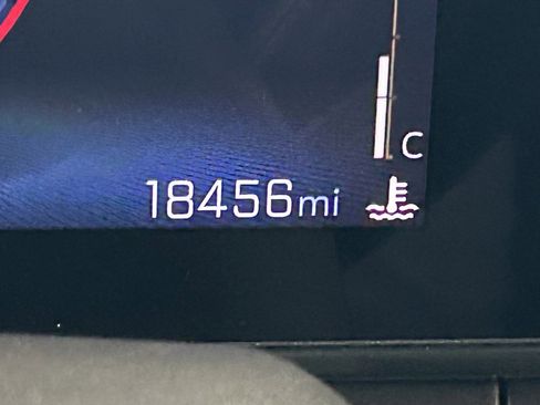 Used 2024 Chevrolet Trax ACTIV w/ Driver Confidence Package image 26