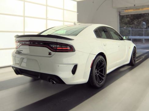 Used 2023 Dodge Charger Scat Pack RWD image 4